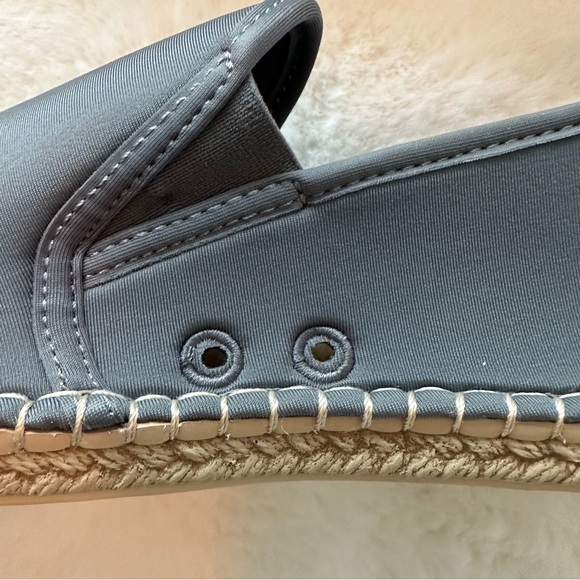 Sea Star | EUC - Mariner Slip On Water Shoes - Men’s - Size 9 - Gray - Picture 4 of 8